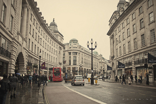 Regent Street, Piccadilly Circus, London© ng.kelven