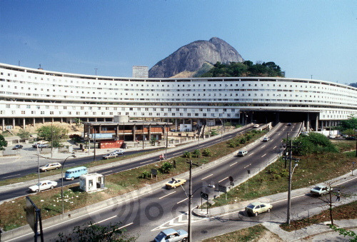 acidadebranca: Conjunto Residencial Marquês de São Vicente, 1952, Rio de Janeiro, Brazi