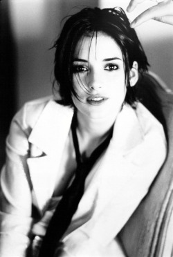 girls-will-be-boys:  Winona Ryder  Photographer