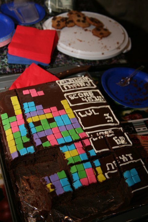 it8bit:  This thing did not stand a chance. via:againstmarj 