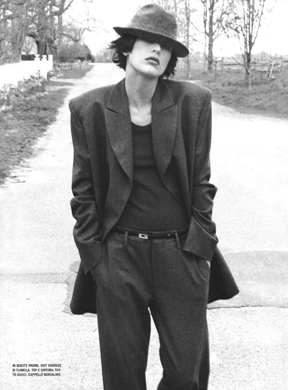 girls-will-be-boys:  Milla Jovovich by Bob Richardson Italian Vogue November 1997