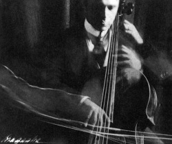  Antonio Giulio Bragaglia - The Cellist, 1913 