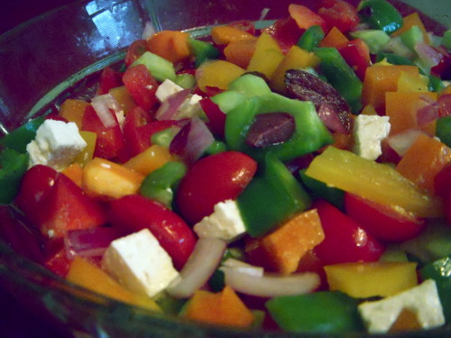 “ Mediterranean Pepper Salad
”
I’m trying to eat healthier and have salad at least once a day. I got pretty bored of just eating lettuce everyday so I tried to find a salad recipe that incorporated more veggies, and this is just the salad...