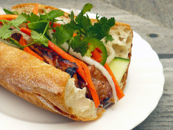 banh mi thit nguoi