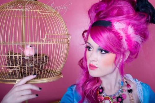 ·Kelly Eden·