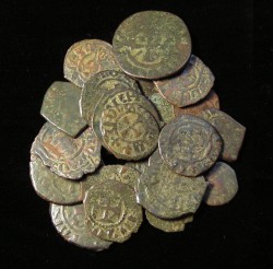 Ratak-Monodosico:  Image:   Christian Cursades Coins, 11Th To 14Th Centuries Ad,