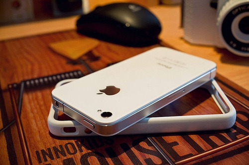 jason2k2:  I haz this, in white too 