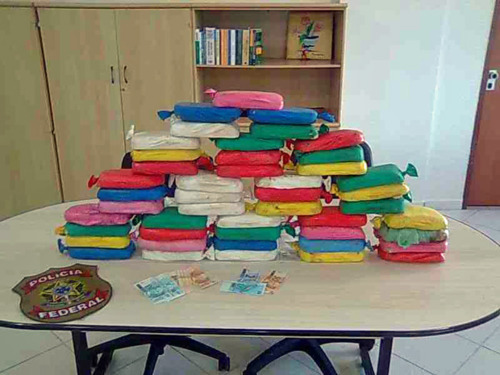 “Não via uma droga tão colorida assim desde que minha filha de 8 anos me pediu
