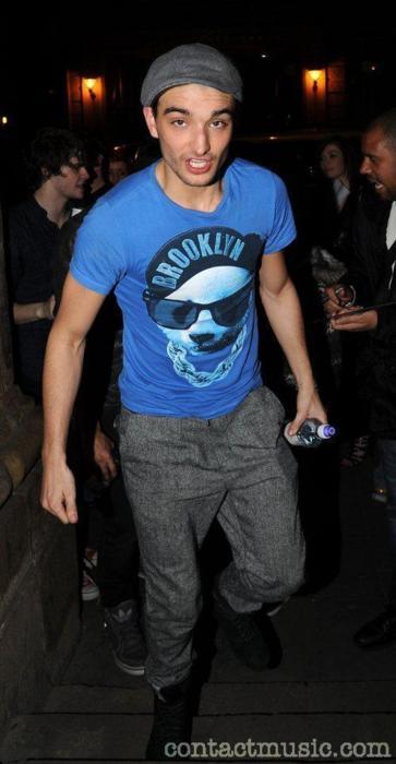 TOM OUTFIT IDEAS.