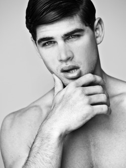 sexyincognito:  Ryan Bertroche 