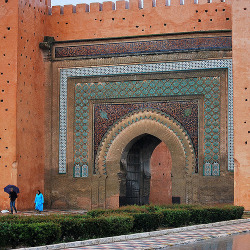 thearabesque:  Bab el-Khemis Gate, Meknes (by © antonio ciufo)
