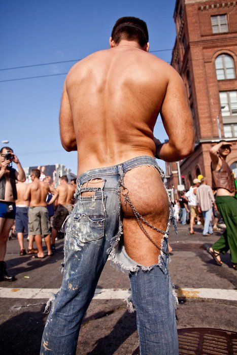 Showing ass at the street fair.  [ #gayporn #gay #porn #ass #butt #fuzzybutt #streetfair