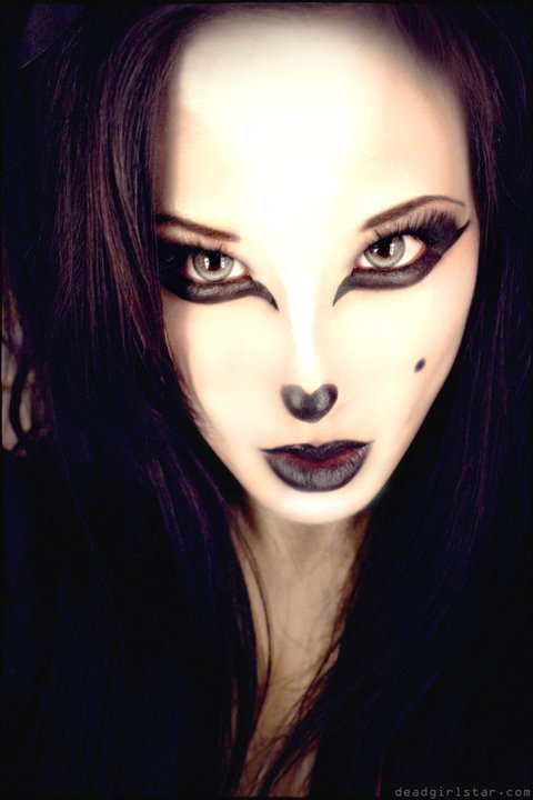 †Cemetery Girl†