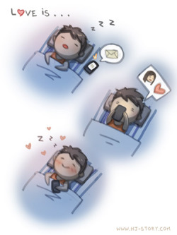 mayceebr33zy:  asianobsessed:  I wonder if my boyfriend acts like this when I text him….hmmm LOL  i miss that.. 