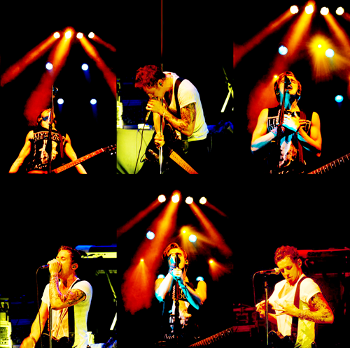12thmarch:  Flones ~ Live in Brazil 