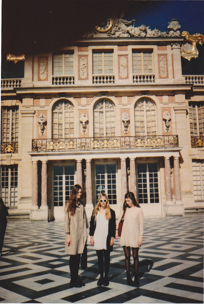 versailles (by jesuismayaa)