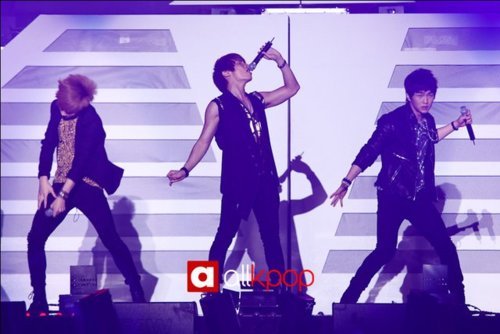 Charming Jonghyun @ Dream Concert 110528