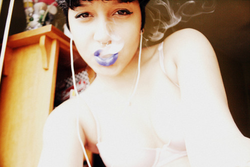 indiaadrianna:  purple haze . &lt;3