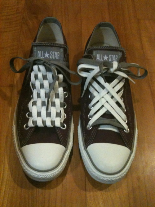 i really, really enjoy lacing my shoes (:chucklemonger.tumblr.com