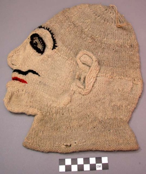 Porn photo mytippetonlytulle:  Knitted pull-over mask,