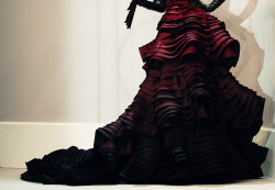 thejennifuhrer:  I want to wear this dress and just kind of roll around 