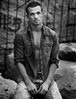 cam-gigandet:  Cam Gigandet Photoshoot 