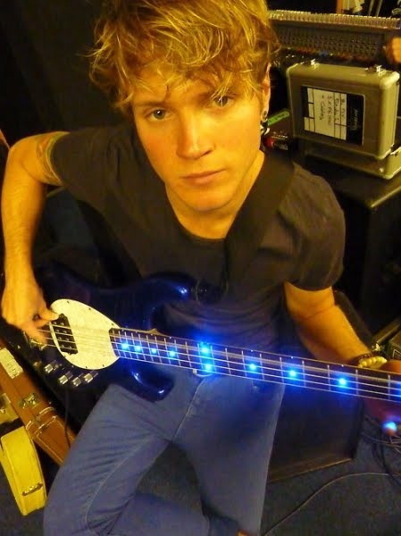 Reasons why I love Dougie Lee Poynter.