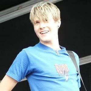 Reasons why I love Dougie Lee Poynter.