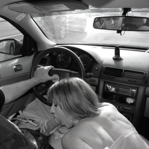 submissivewishes: Not only is he driving, but it’s raining. His cock is huge…  I want this. right n