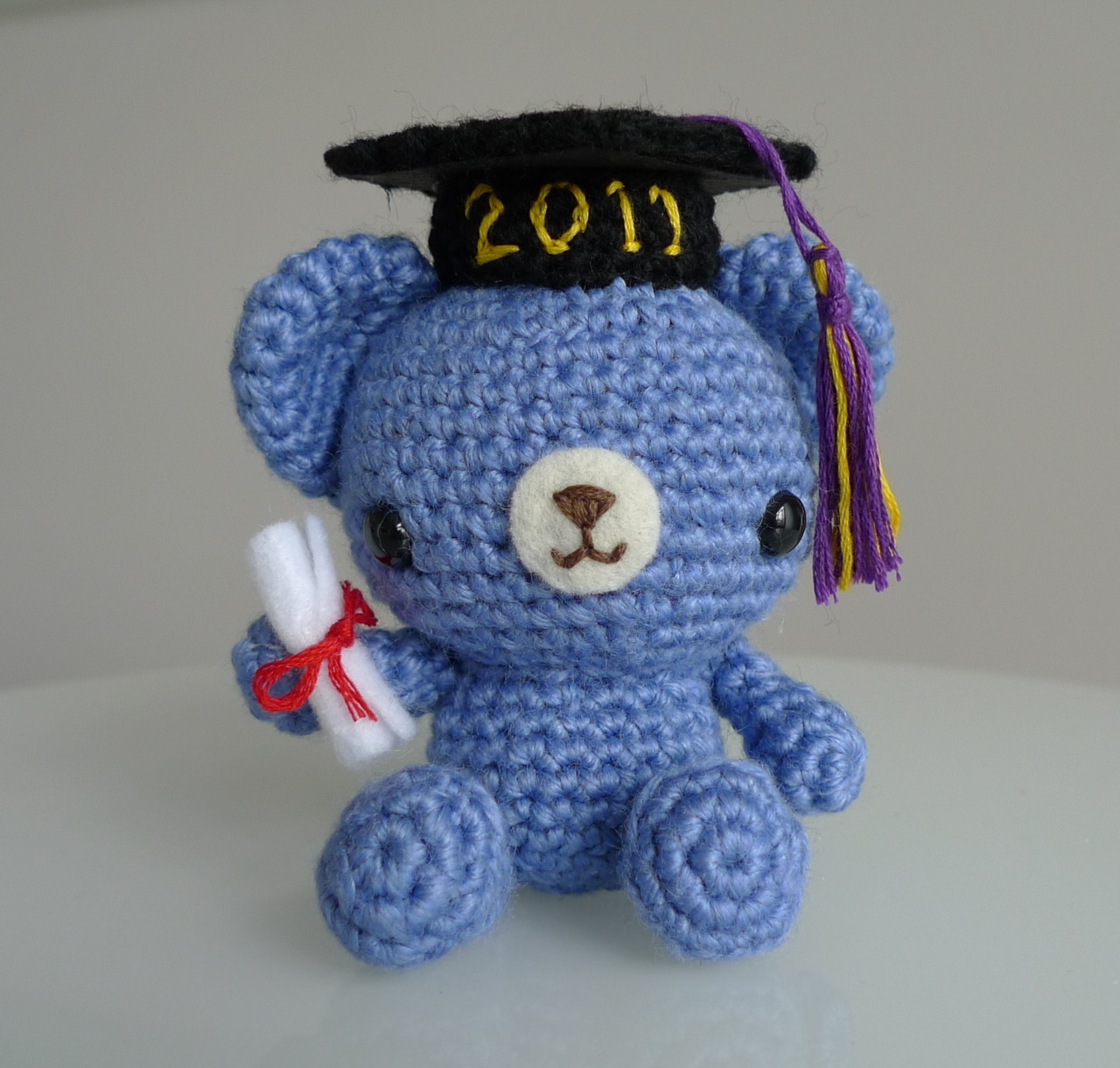 Sneak peek of upcoming blog post: Graduation Teddy, complete with mortarboard with tassel, diploma scroll and year of graduation! Full blog post and pattern to come!