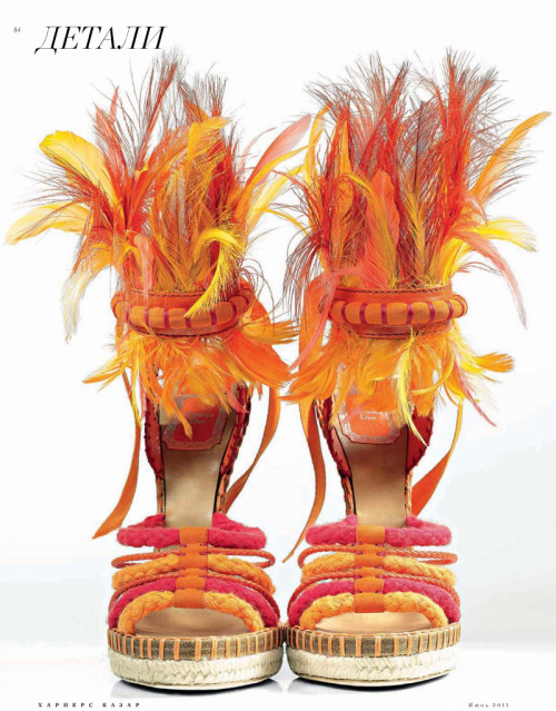 Spring Summer Golden Heights by Dior Golden and multi-textured heels is the new direction for S