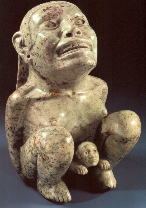fernsandmoss:Tlazolteotl, an Aztec fertility figure. The figurine dates between1200 and 1520 CE 