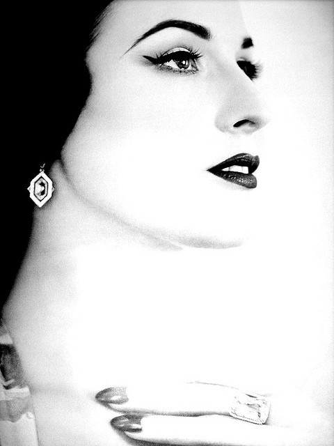 beagroves:  delectablydita:  portrait of the night!  On a good day, this is me…