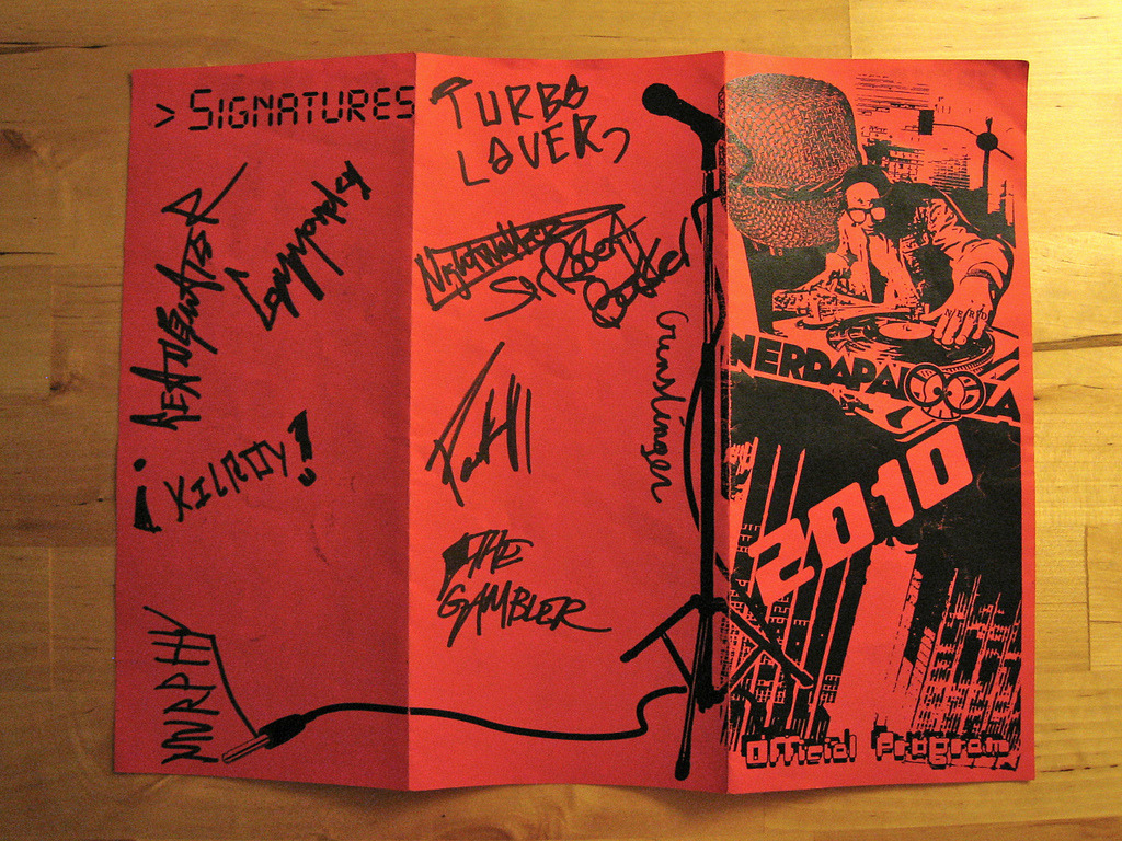 With Nerdapalooza on the horizon once again, I thought I’d share my copy of the program from last year, which I had signed by ten delightful people some of you are familiar with. This actually the only signed Protomen-related thing I own, at least...