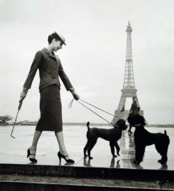 Christian Dior - Paris 1940 Photo By Louise Dahl Wolfe