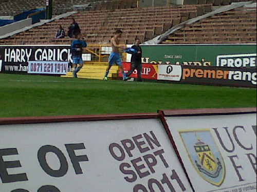 clbheartstw:  Topless Tom as Soccer Six  @laurenthornton_’s picture  i got to witness this. i died.