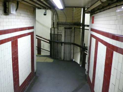 124daisies:Emergency stairs, Belsize Park Undergound station, London (by looper23)