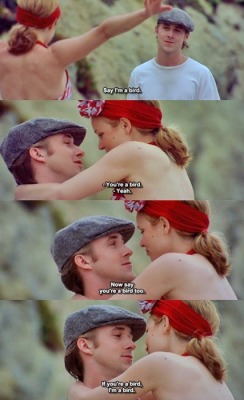 Eles não se entendiam raramente concordavam em algo, brigavam sempre e se desafiavam todos os dias. Mas apesar das diferenças tinham algo em comum: eram loucos um pelo outro .  (The notebook)