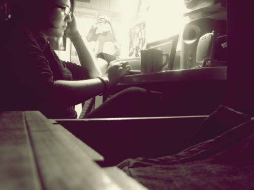 Noches de semana en las que no quiero dormir, y me hago un café.