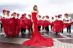 Reinedeboheme:  Jennifer Hawkins’ Shoot In Marie Claire For Go Red Month- Heart