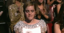 bertiegilbert:  Emma’s face when Twilight