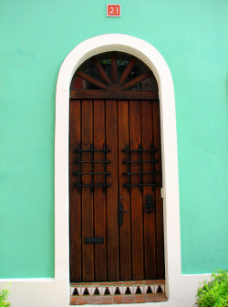 fernandoacuevas:  Puerta #21, Old San Juan,