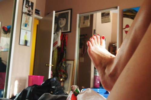 victoriaweasley: Awkward pictures of my feet for your viewing pleasure.