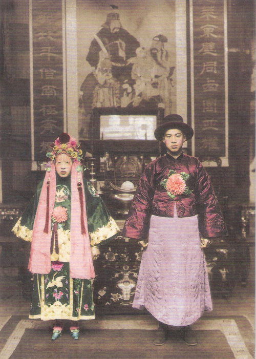 heychel: Wedding The Wedding Ceremonies in old China were very complicated. Bridegrooms and brides a