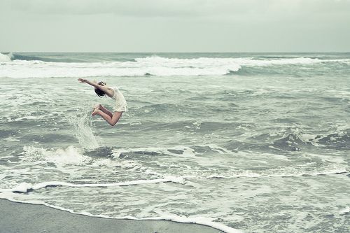 enchantingindeed:  it’s summer; jump for joy. 