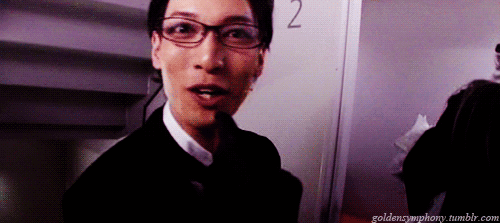 Some funny musical gifs x3