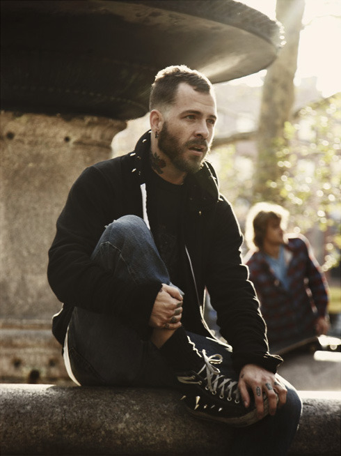 heyheyitsmigs:   alexanderamericano:   cublove:   shoegayzie:   I want this bear