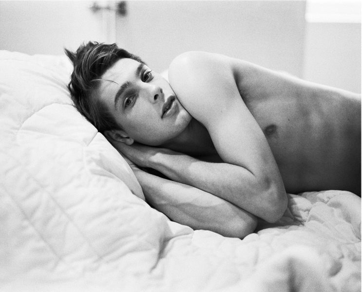 fahrenheithommes:  James Hampson | Ph: Matthew Kristall 