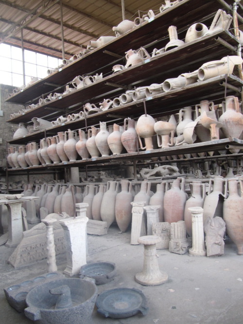novitas-romanitas: Pottery storeroom, Pompeii.