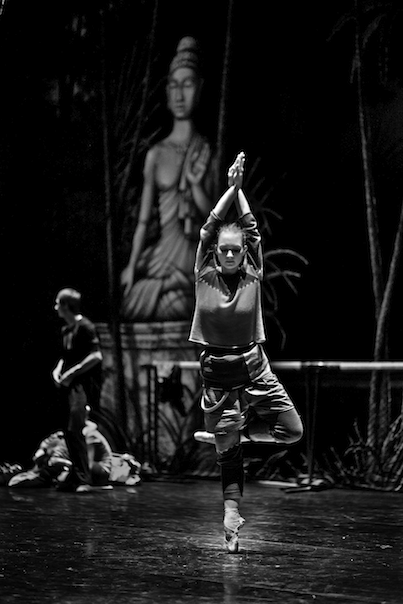 scrawnyballerina:  Photo by Louis Guillaume